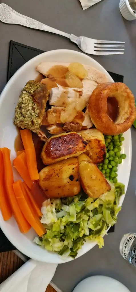 aaron letchford_The Coppice_Eastchurch_review