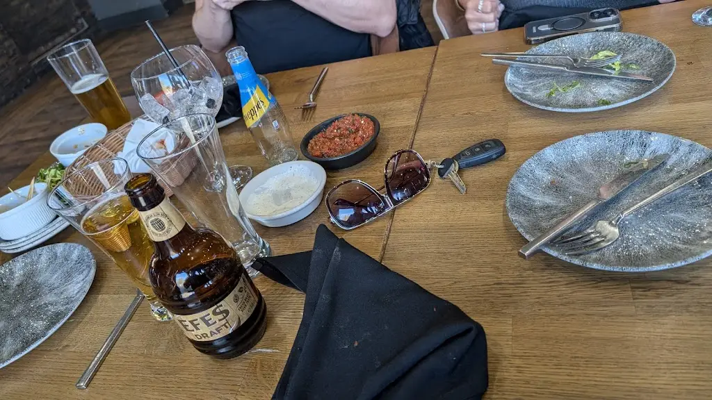 Ersin K_Mem's Meze Restaurant_Eastchurch_review