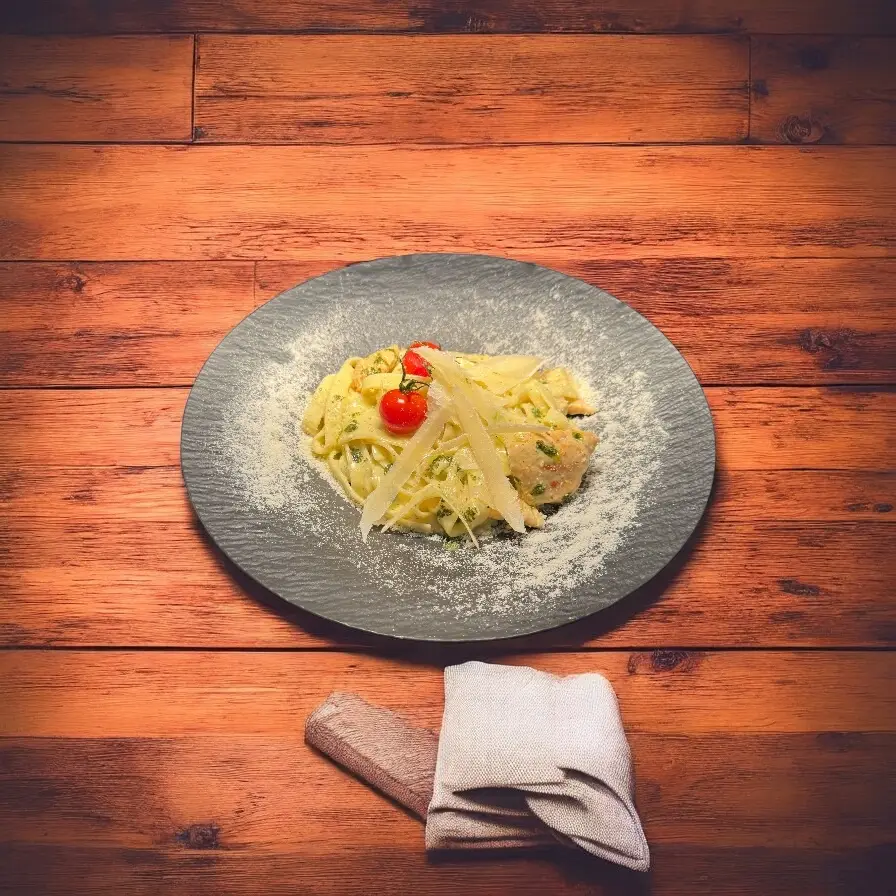 Mem's Meze Restaurant_Eastchurch_slider_image_3