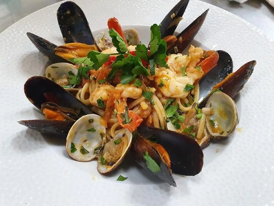 La Meridiana_East Horsley_slider_image_2