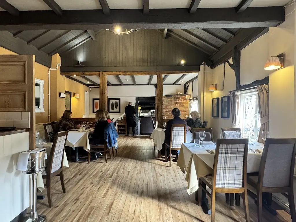 The Chequers Inn restaurant in Aston Clinton