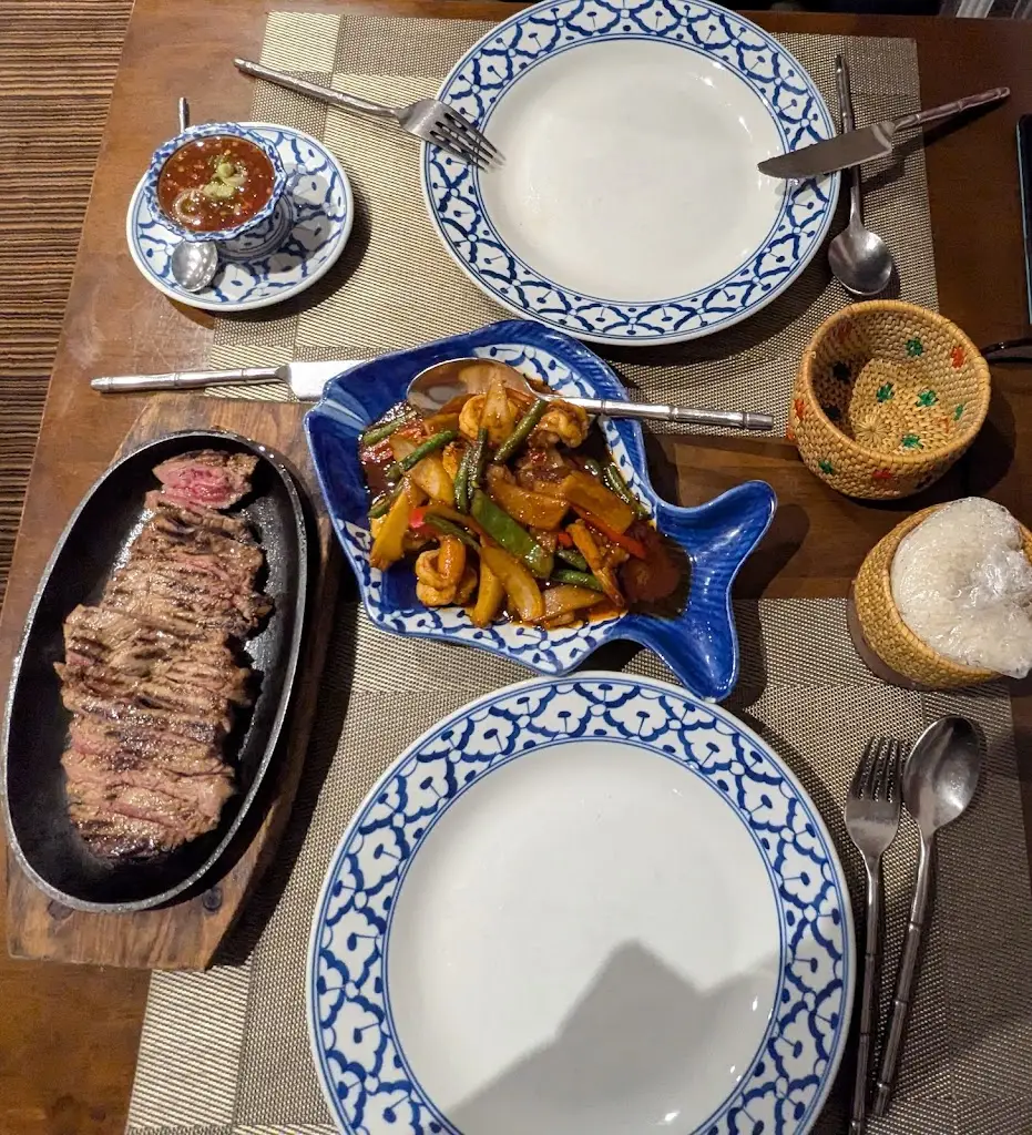 Liezel Wolmarans_Barley Mow_East Horsley_review