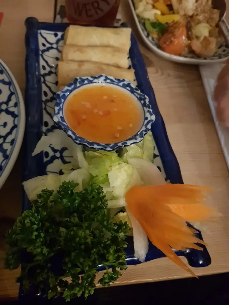 Tanya Gore_Barley Mow_East Horsley_review