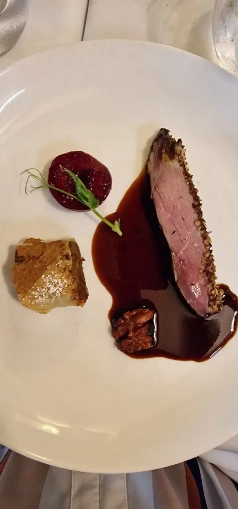 Menu_Kinghams Restaurant_East Horsley_image_7