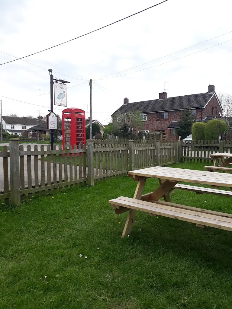 Partridge Arms_Aston Clinton_slider_image_2