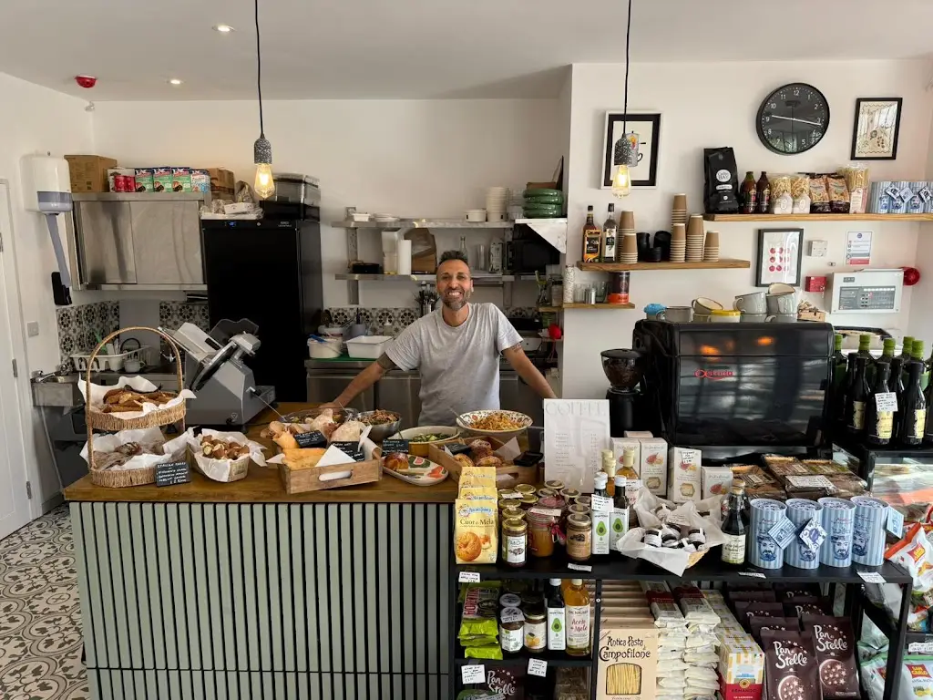 Orindi’s Deli (Cafe and Catering)_East Horsley_slider_image_1