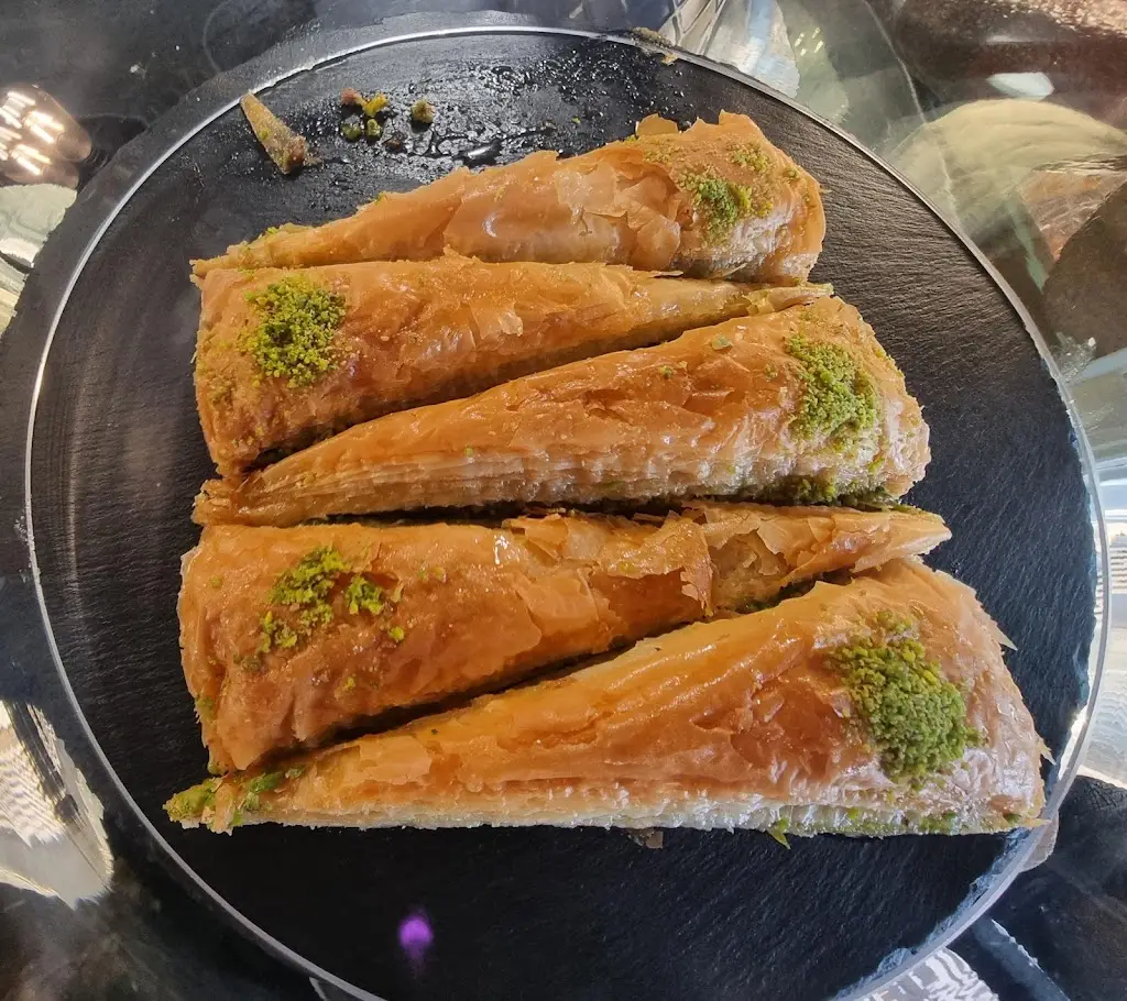 Menü_Yaaze Bistro Cafe & Meze Bar_East Sussex_Bild_8