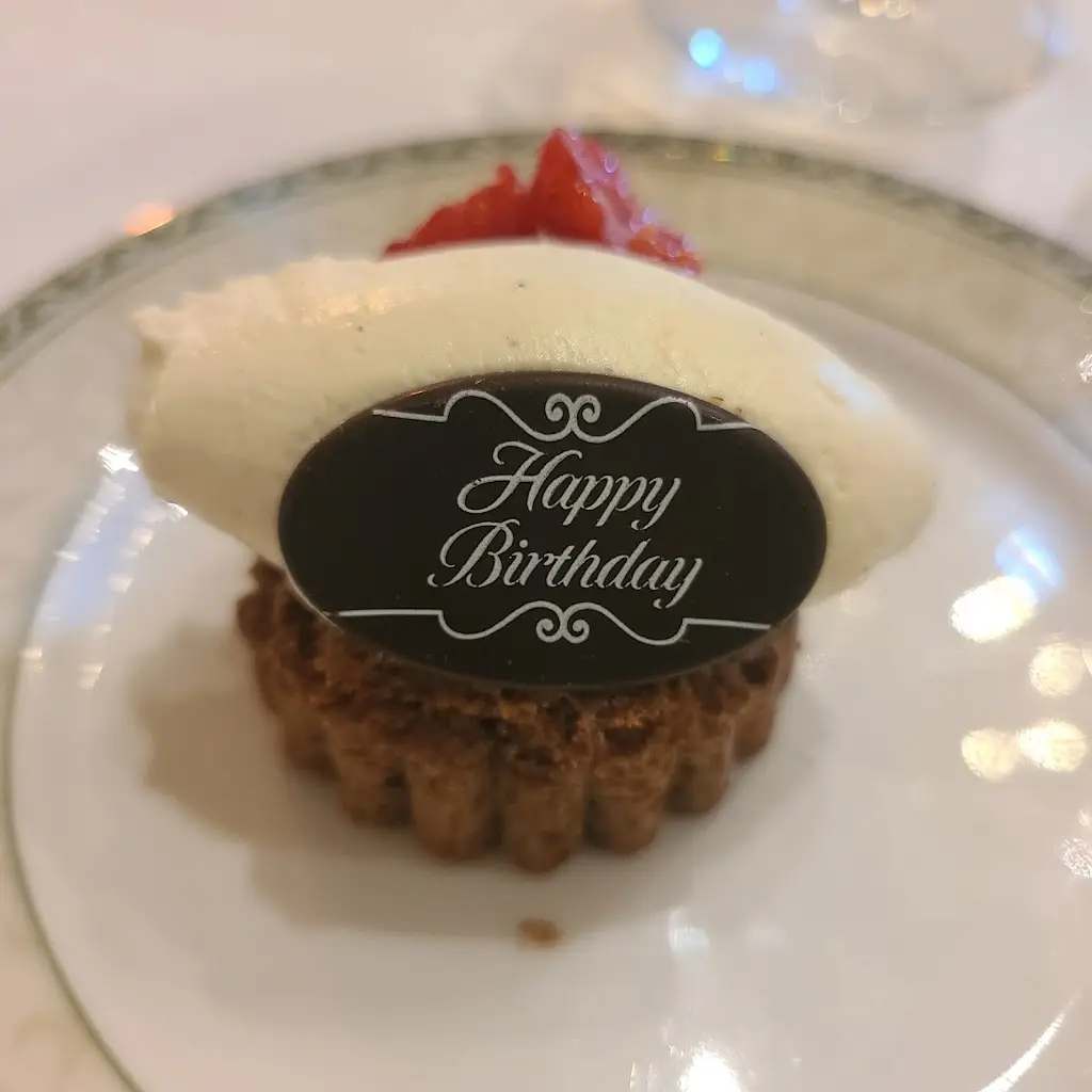 Stacy Maffit_The Garden Room_East Sussex_review