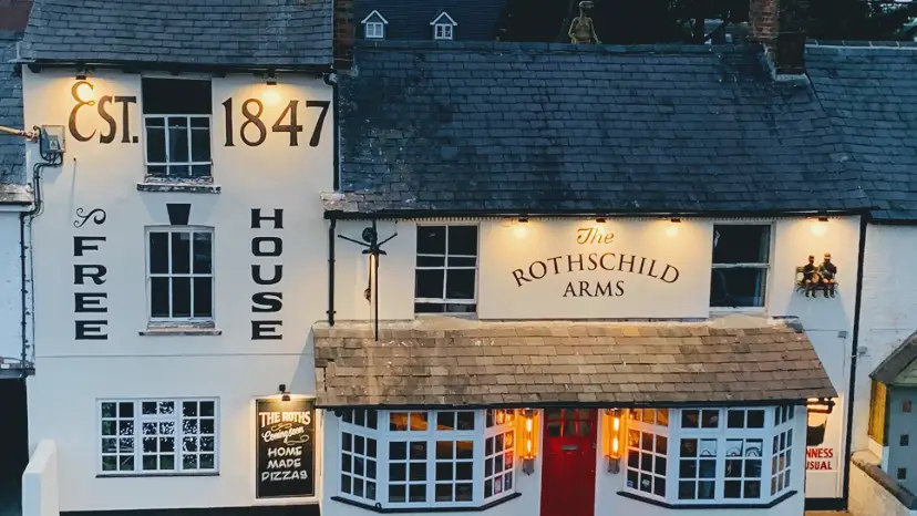 The Rothschild Arms restaurant in Aston Clinton