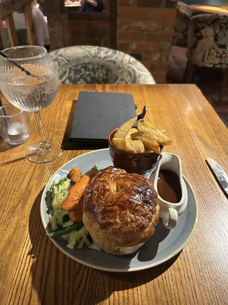 Darren Wood_The Five Bells_Aston Clinton_review