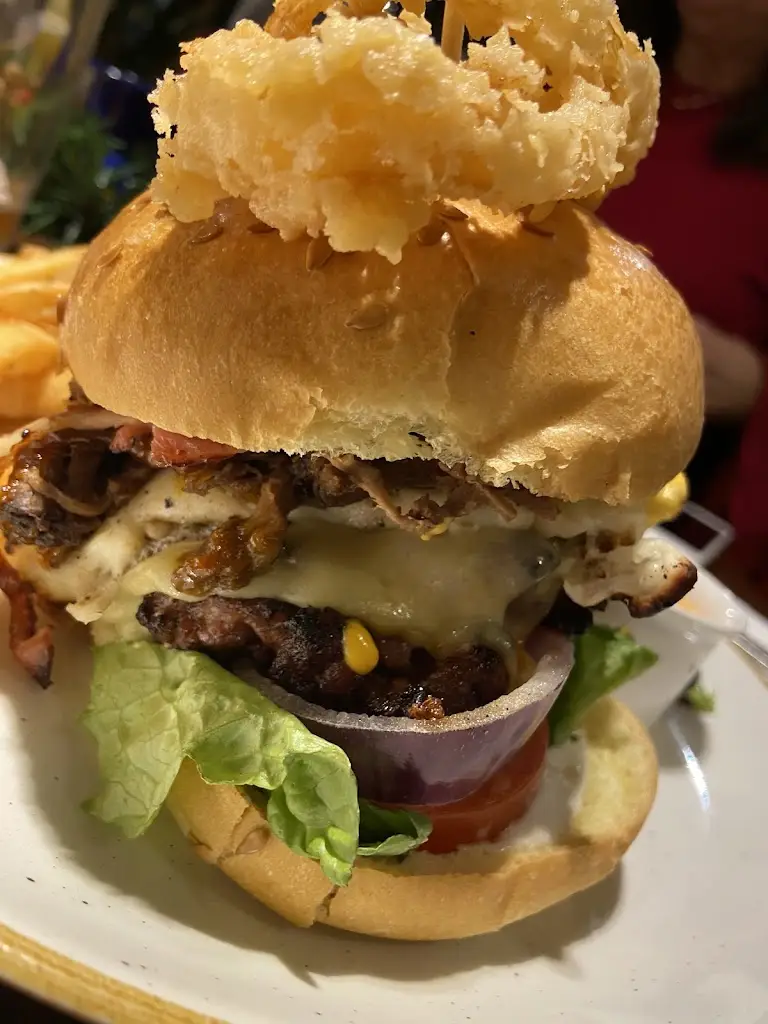 The Five Bells_Aston Clinton_slider_image_3