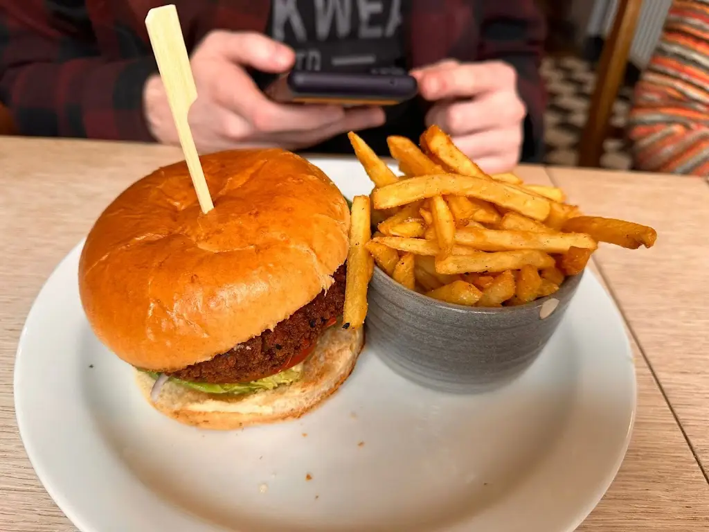 Paul Wilkin_The Badger_Eastington_review