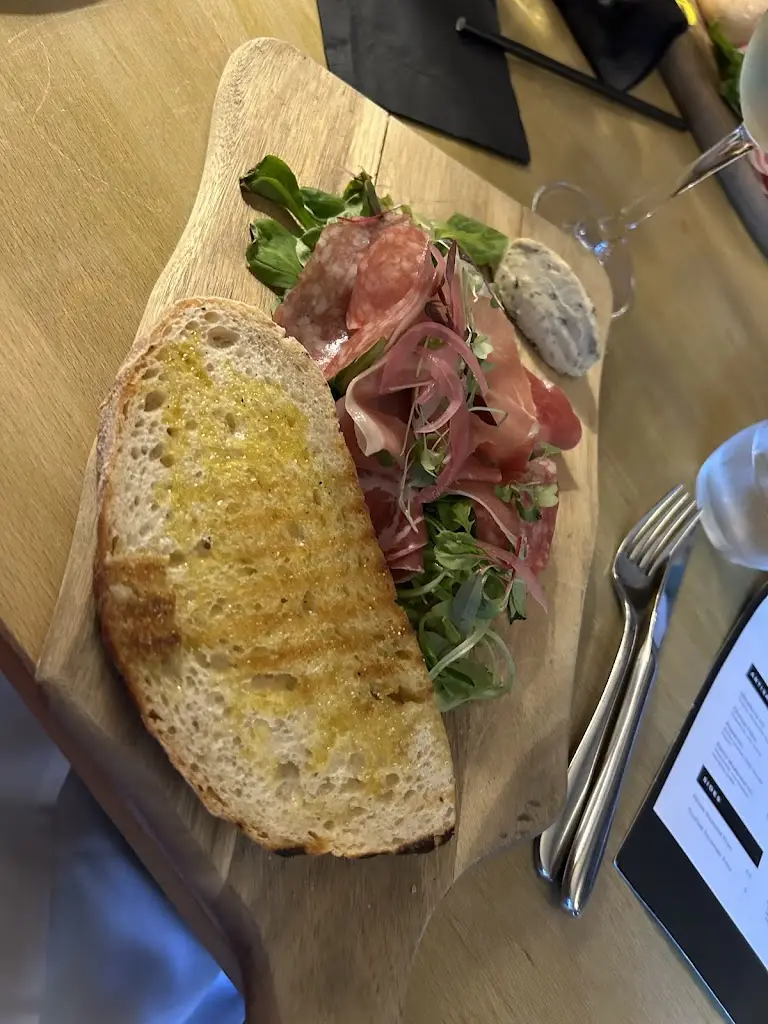 Menu_Court Brasserie at Stonehouse Court_Eastington_image_4