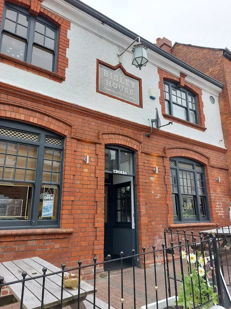 Paul S_Bisley House Bar and Grill_Eastington_review