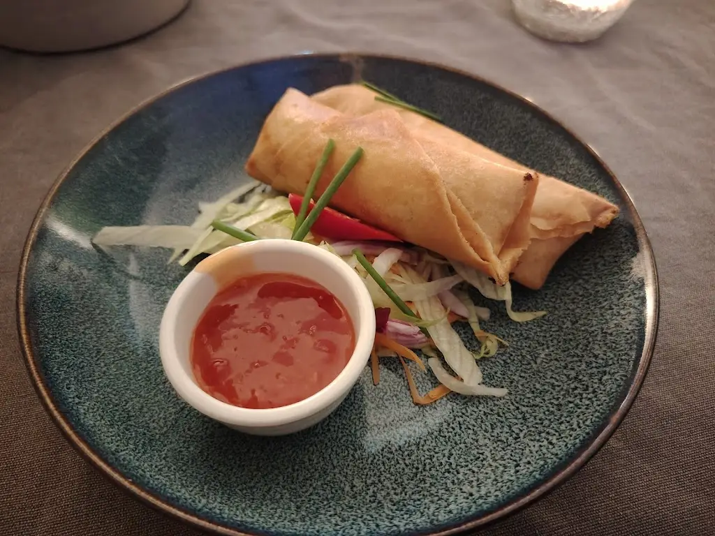 Tony Oglesby_Mimi kitchen_Eastwood_review