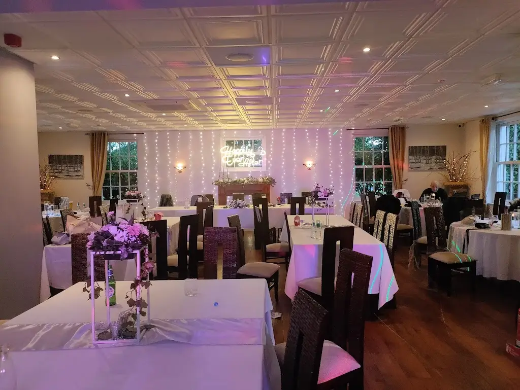 Spirit Restaurant & Lounge restaurant in Eattington