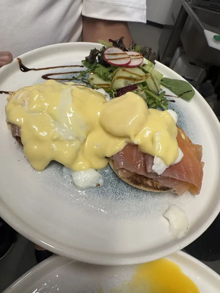 Dallas Stockton_Eattington_slider_image_3