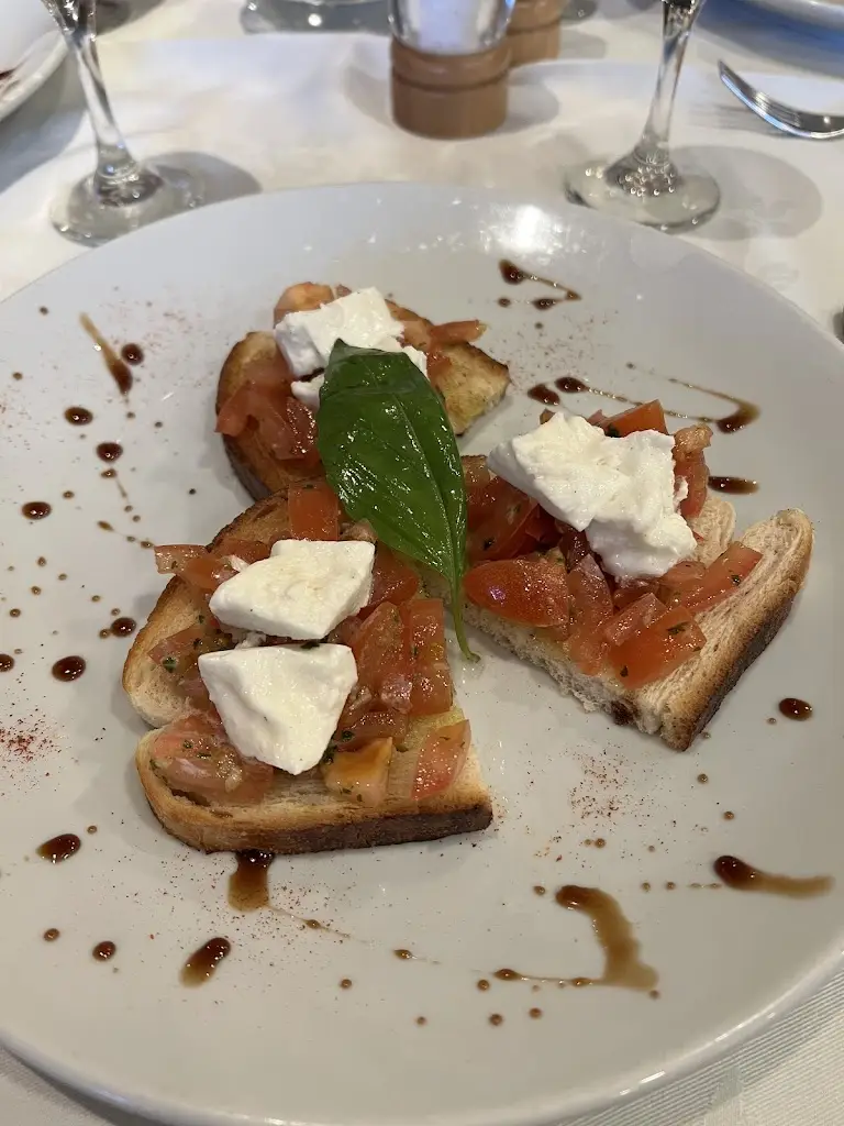 Menu_Pomodoro e Mozzarella_Eastbourne_image_7