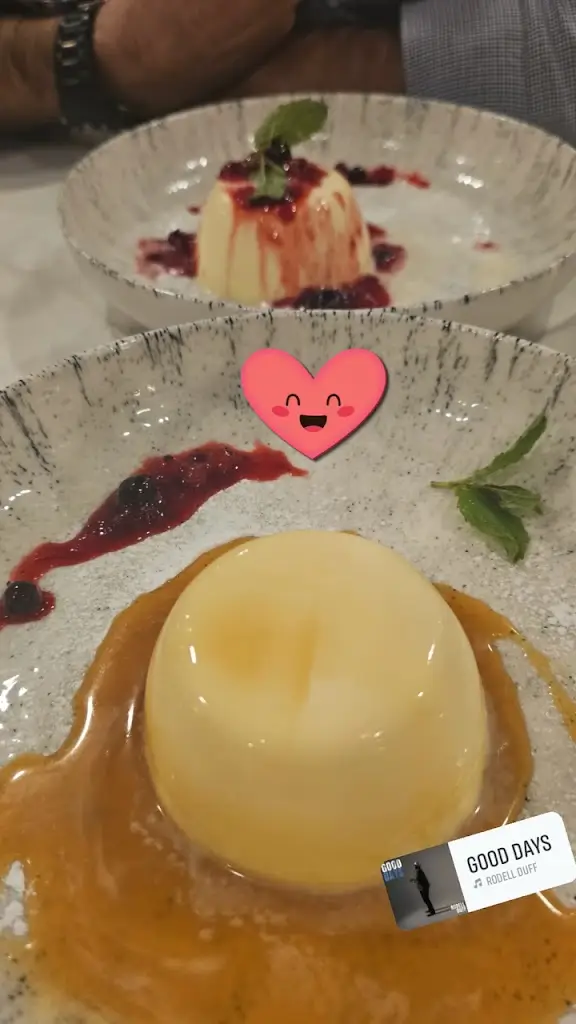 Pomodoro e Mozzarella_Eastbourne_slider_image_2