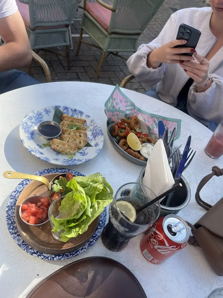 Hats_Bill's Eastbourne Restaurant_Eastbourne_review