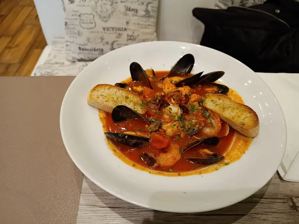 Rostick Restaurant.._Eastbourne_slider_image_3