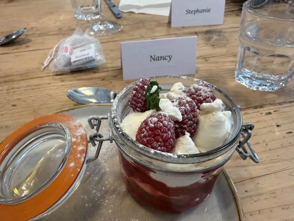 Kim Lembo_Skylark_Eastbourne_review