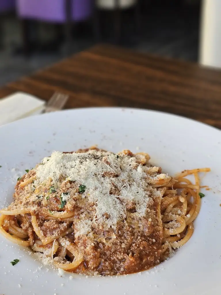 Rossi's Eastbourne_Eastbourne_slider_image_3