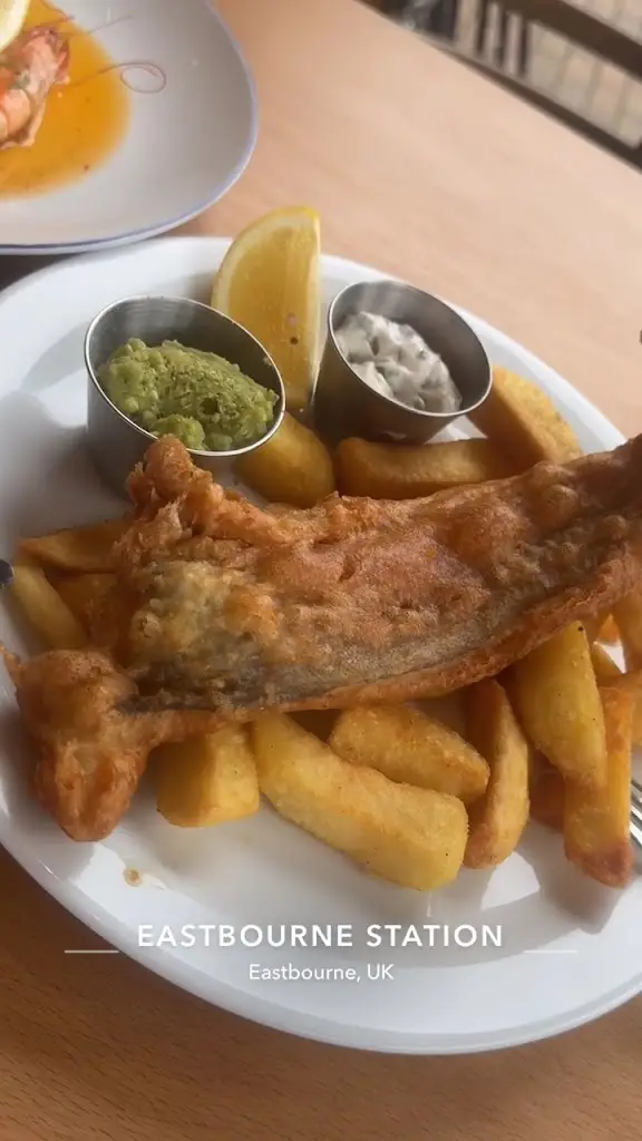 Pebbles Eastbourne_Eastbourne_slider_image_2