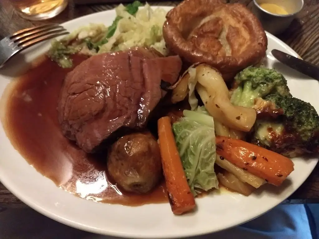 Menu_The Three Daggers_Edington_image_6