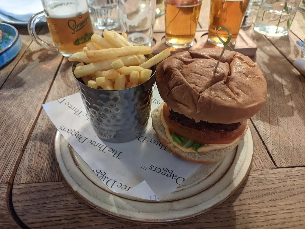 Menu_The Three Daggers_Edington_image_8