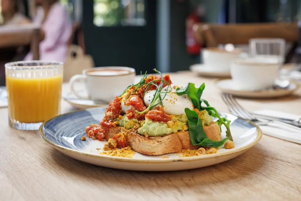 The Three Daggers_Edington_slider_image_3