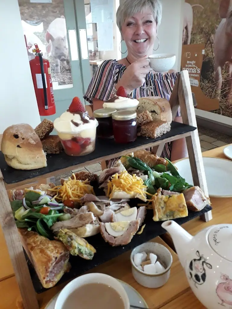 Menu_Anna's Happy Kitchen_Eastrington_image_5