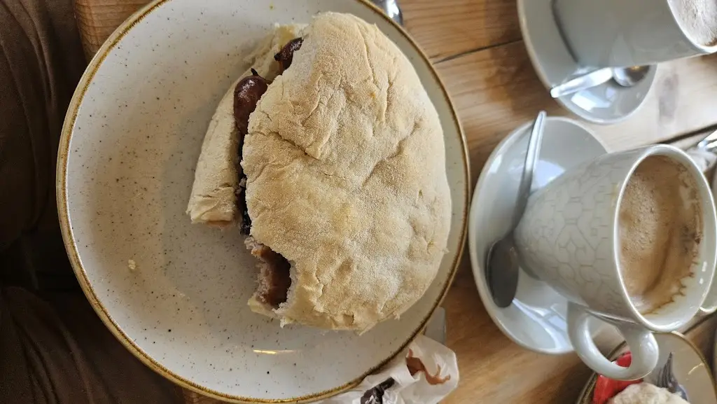 Stephen Dye_Anna's Happy Kitchen_Eastrington_review