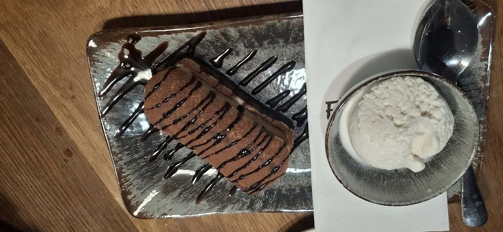 rute cardoso_Florena’s Italian_Eastrington_review