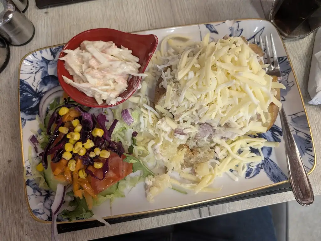 Sarah Redfearn_Dream Bistro Cafe_Eastrington_review