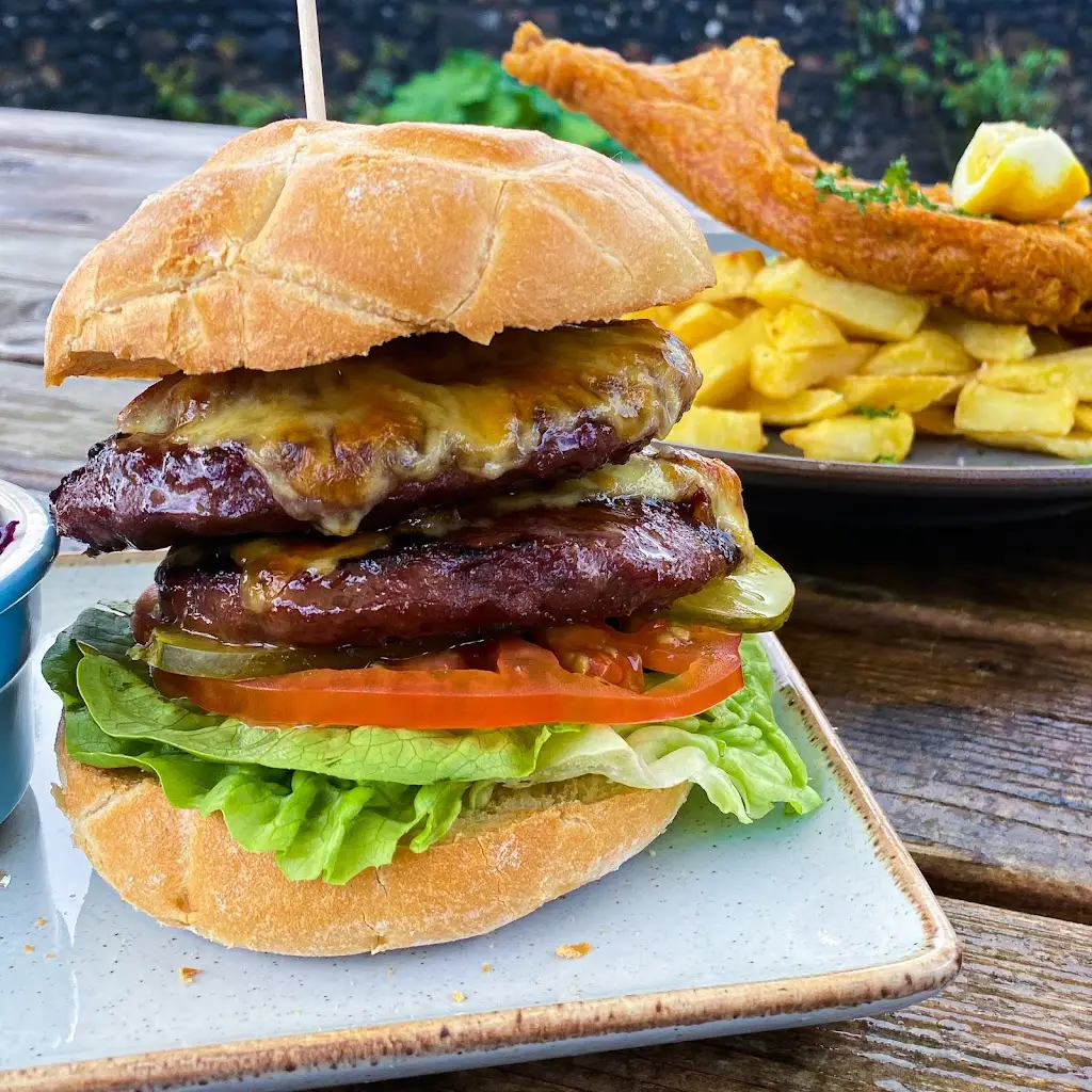 Menu_The White Swan, Gressenhall_East Dereham_image_9