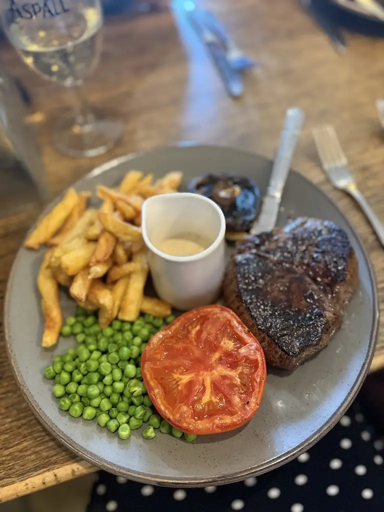 Sara_The White Swan, Gressenhall_East Dereham_review
