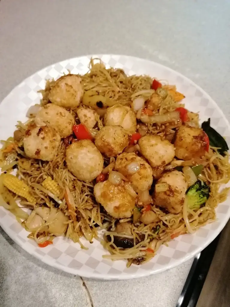 Sunflower House Takeaway_East Dereham_slider_image_3