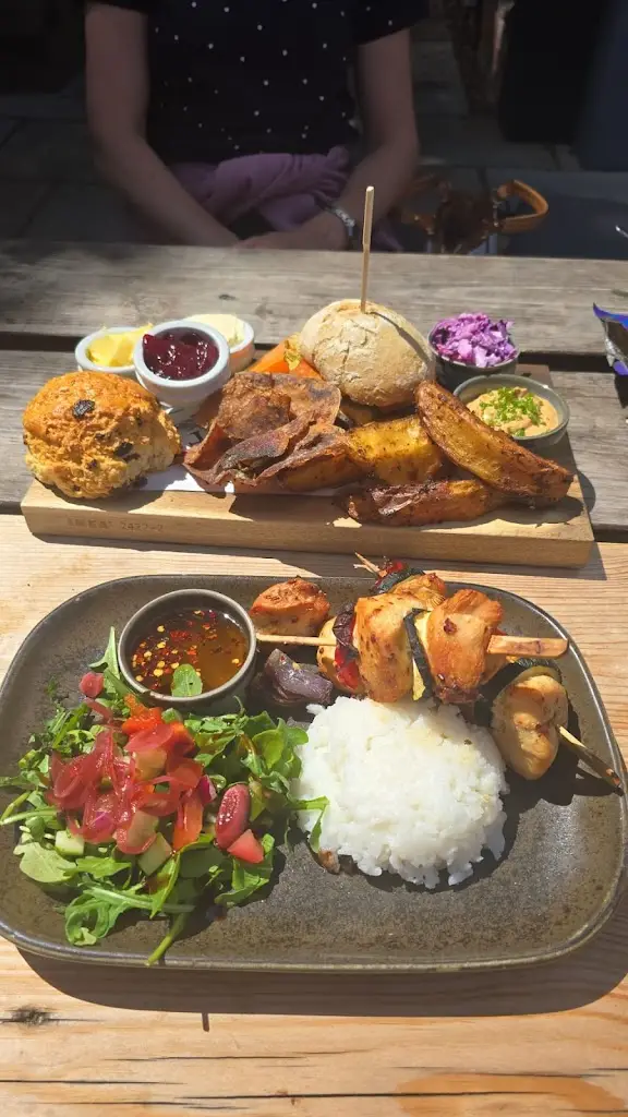 Lisa Annable_Fables Coffee House_Edwinstowe_review