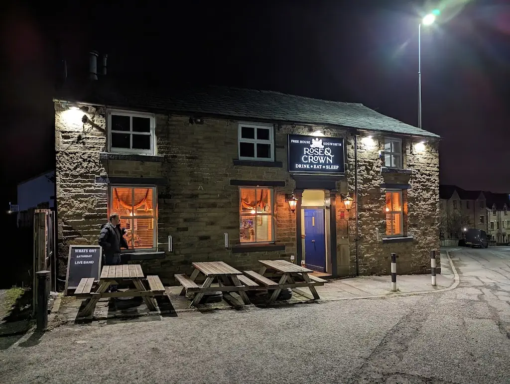Ben Monks_Rose & Crown Pub Edgworth_Edgworth_review