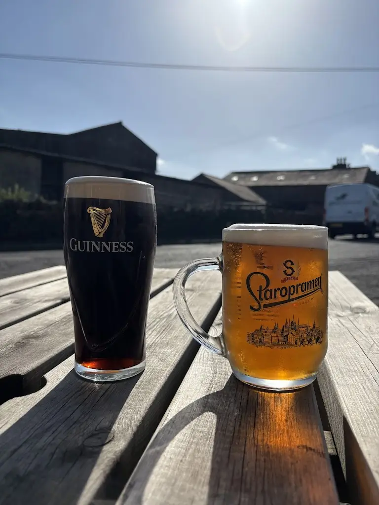 Kingsley Stevenson_Rose & Crown Pub Edgworth_Edgworth_review