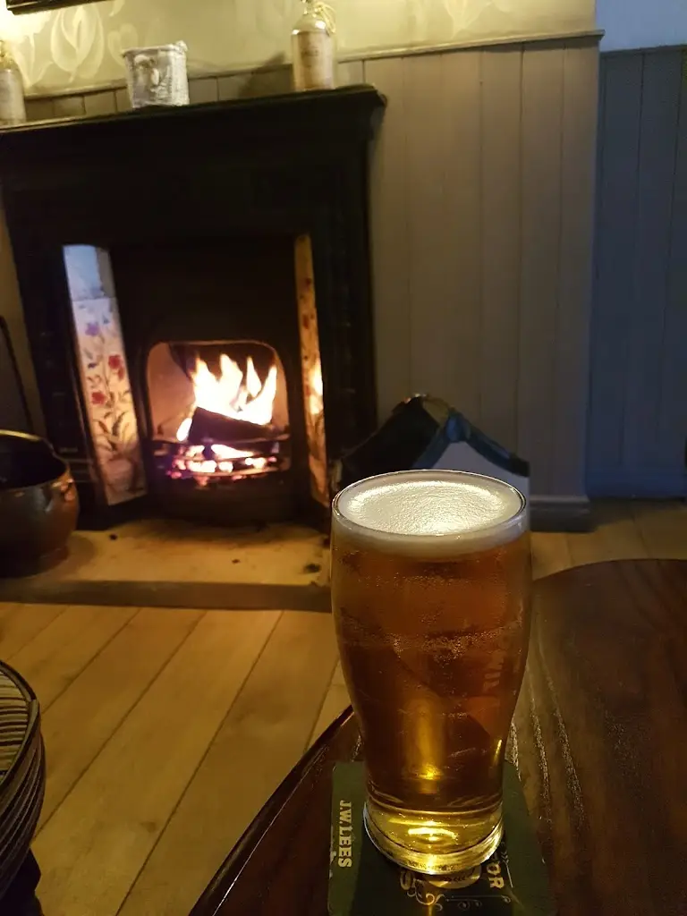 Menu_Black Bull Inn_Edgworth_image_5