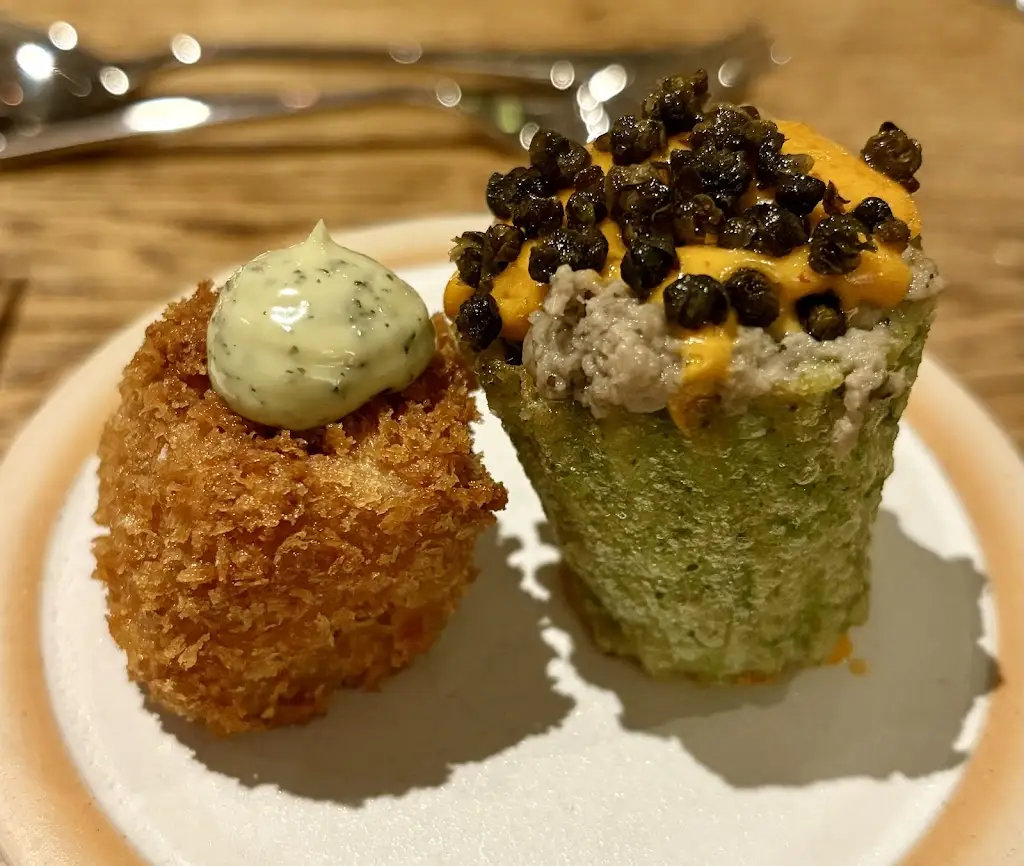 The Spread Eagle by McLeod 9_Edgworth_slider_image_3