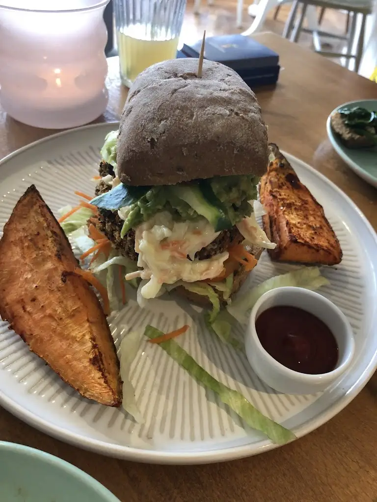 Menu_Earthlings_Edgworth_image_6