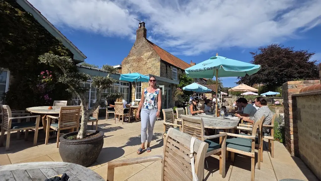 Mark Rodwell_The Triton Inn_Ellerker_review