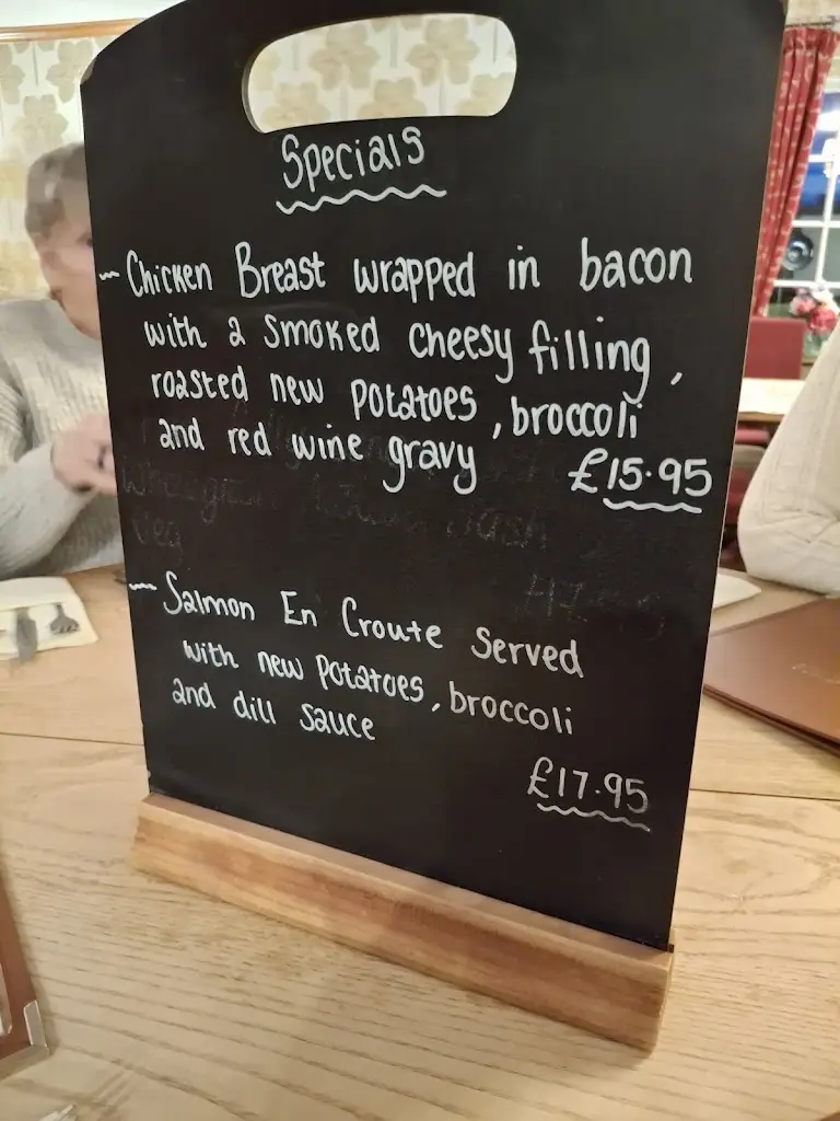 Menu_The Cricketers_Eight Ash Green_image_4