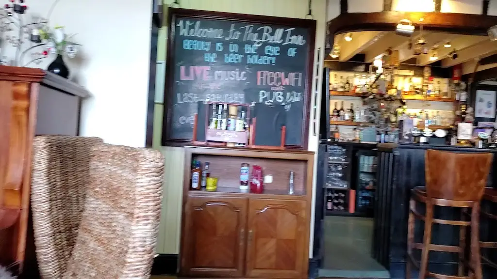 The Bell Inn_Astwood Bank_slider_image_2