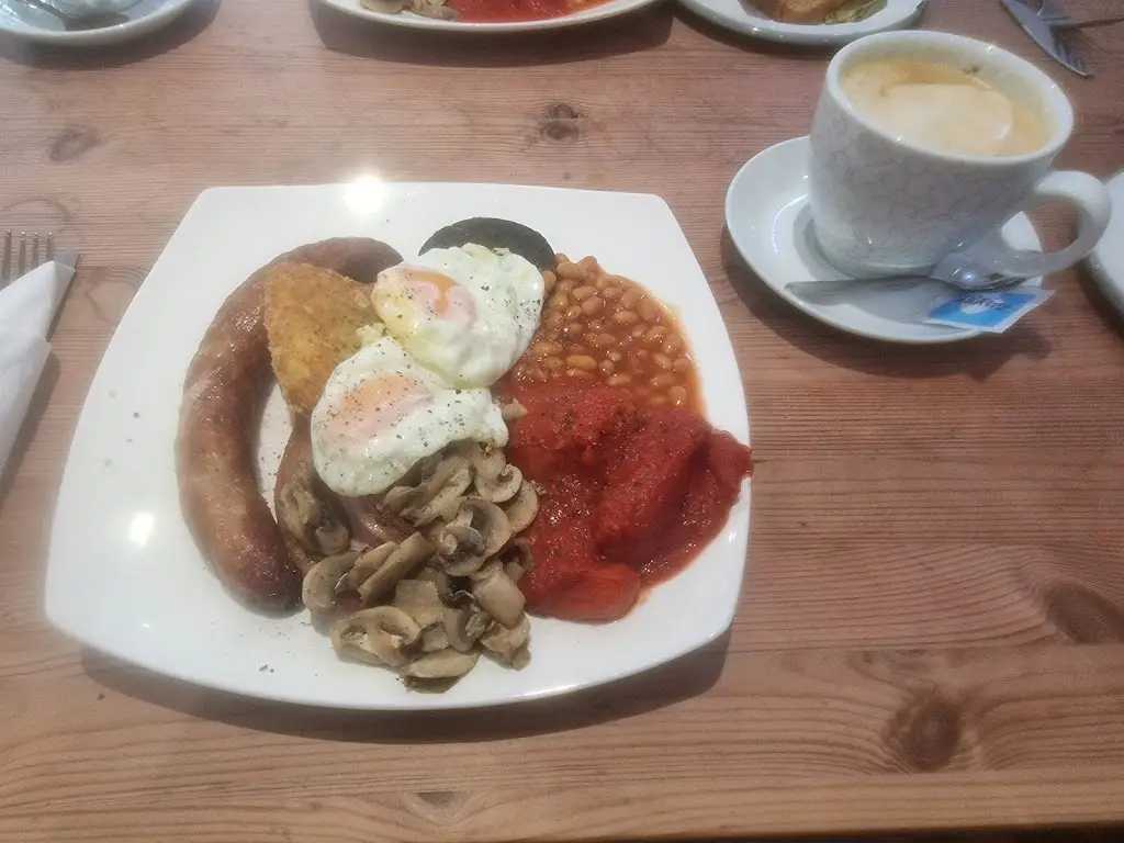 Adi_Spuds & Co_Egremont_review