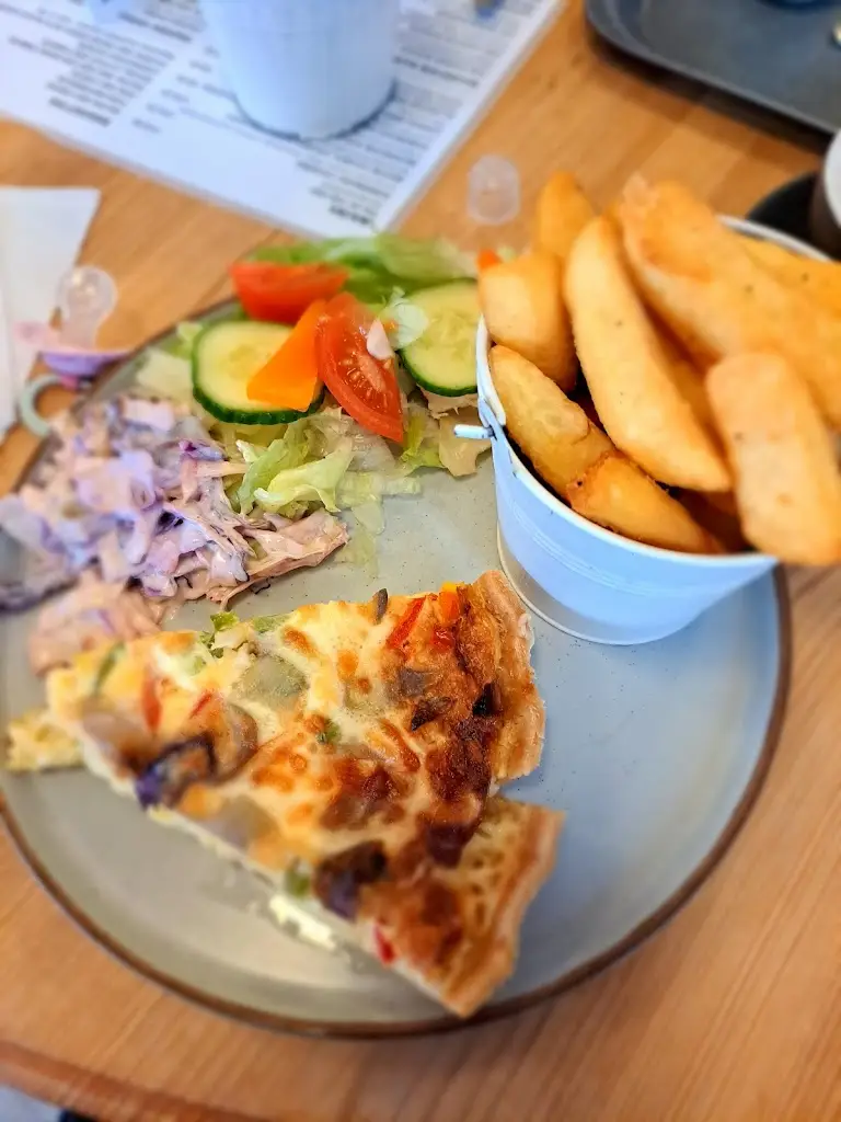 Menu_Ellerton Lakeside Cafe_Ellerton_image_9