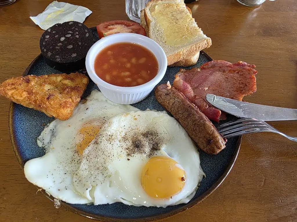 Port & Anchor Kitchen and Bar_Ellesmere Port_slider_image_3